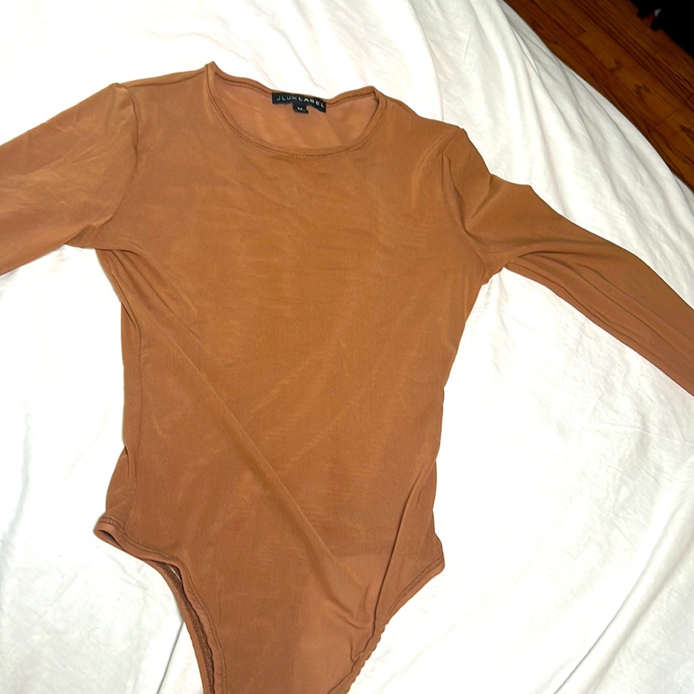 Mesh body suit. Long sleeve. Size M. Jluxlabel. Like new. Cute!